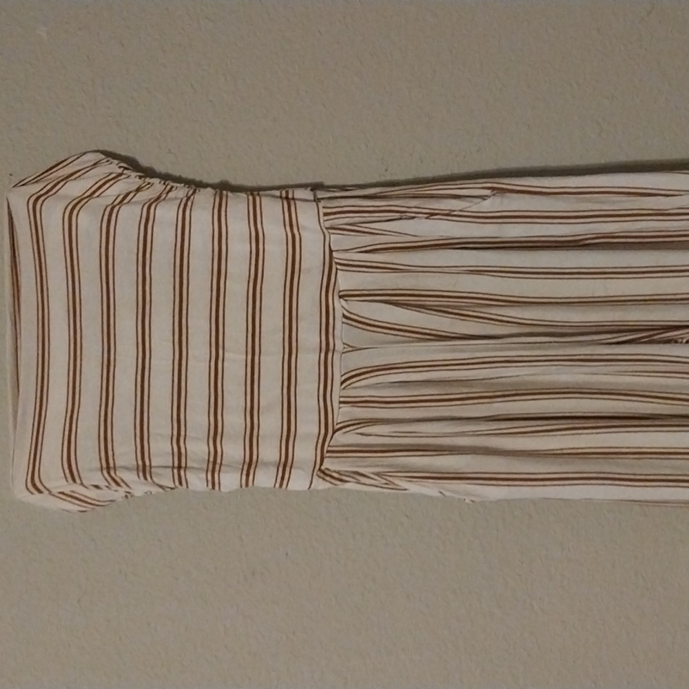 Jumpsuit - Picture 2 of 4